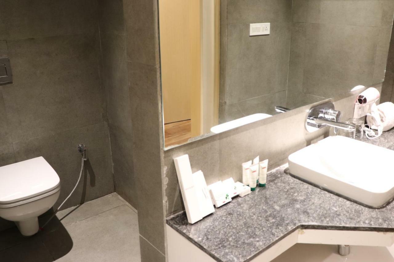Hotel Le Amor Кота Экстерьер фото