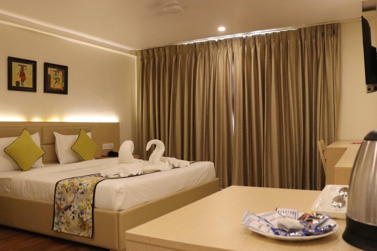 Hotel Le Amor Кота Экстерьер фото