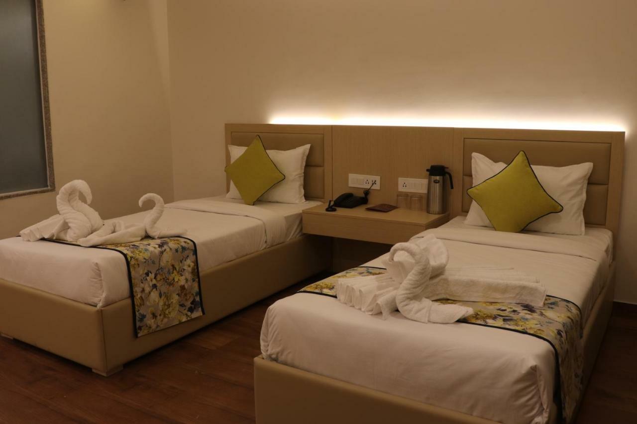 Hotel Le Amor Кота Экстерьер фото