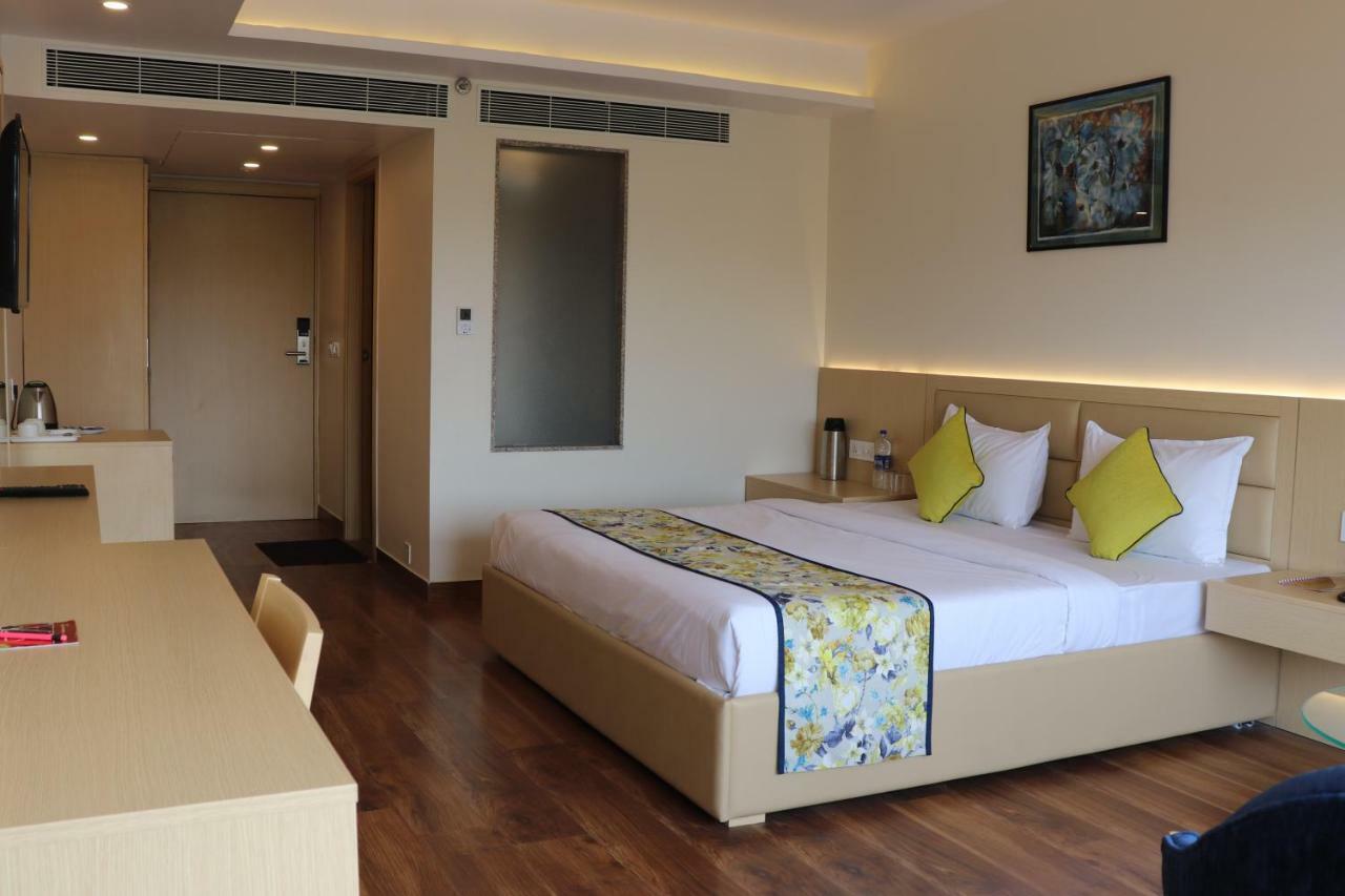 Hotel Le Amor Кота Экстерьер фото