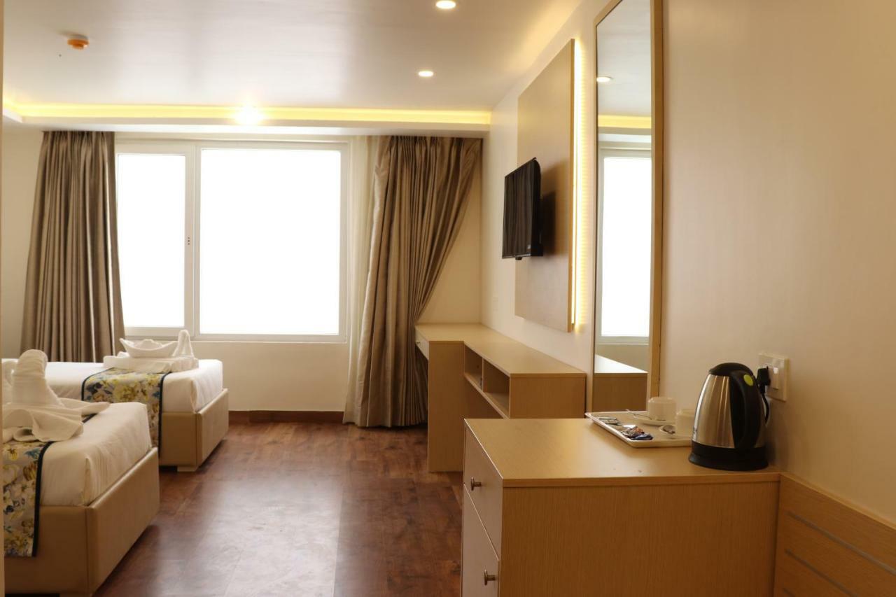 Hotel Le Amor Кота Экстерьер фото